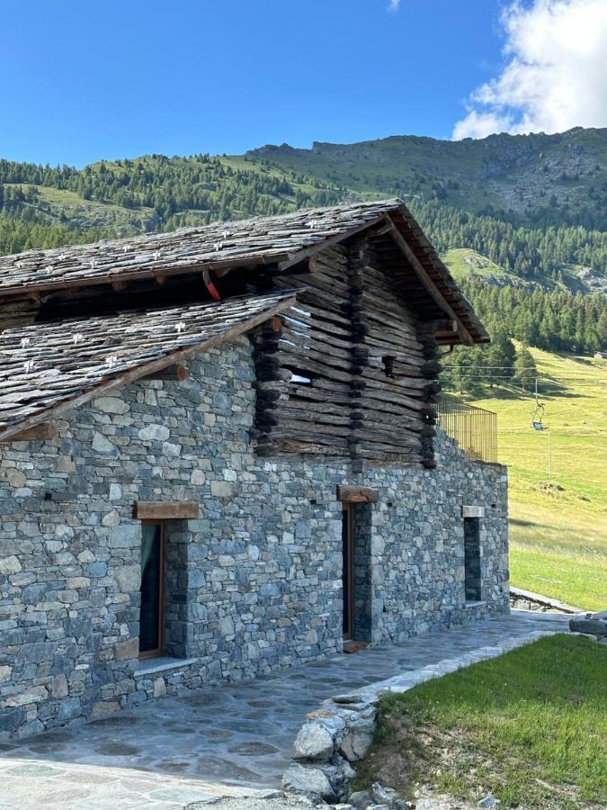 Raccard Resort De Montagne Torgnon Eksteriør billede